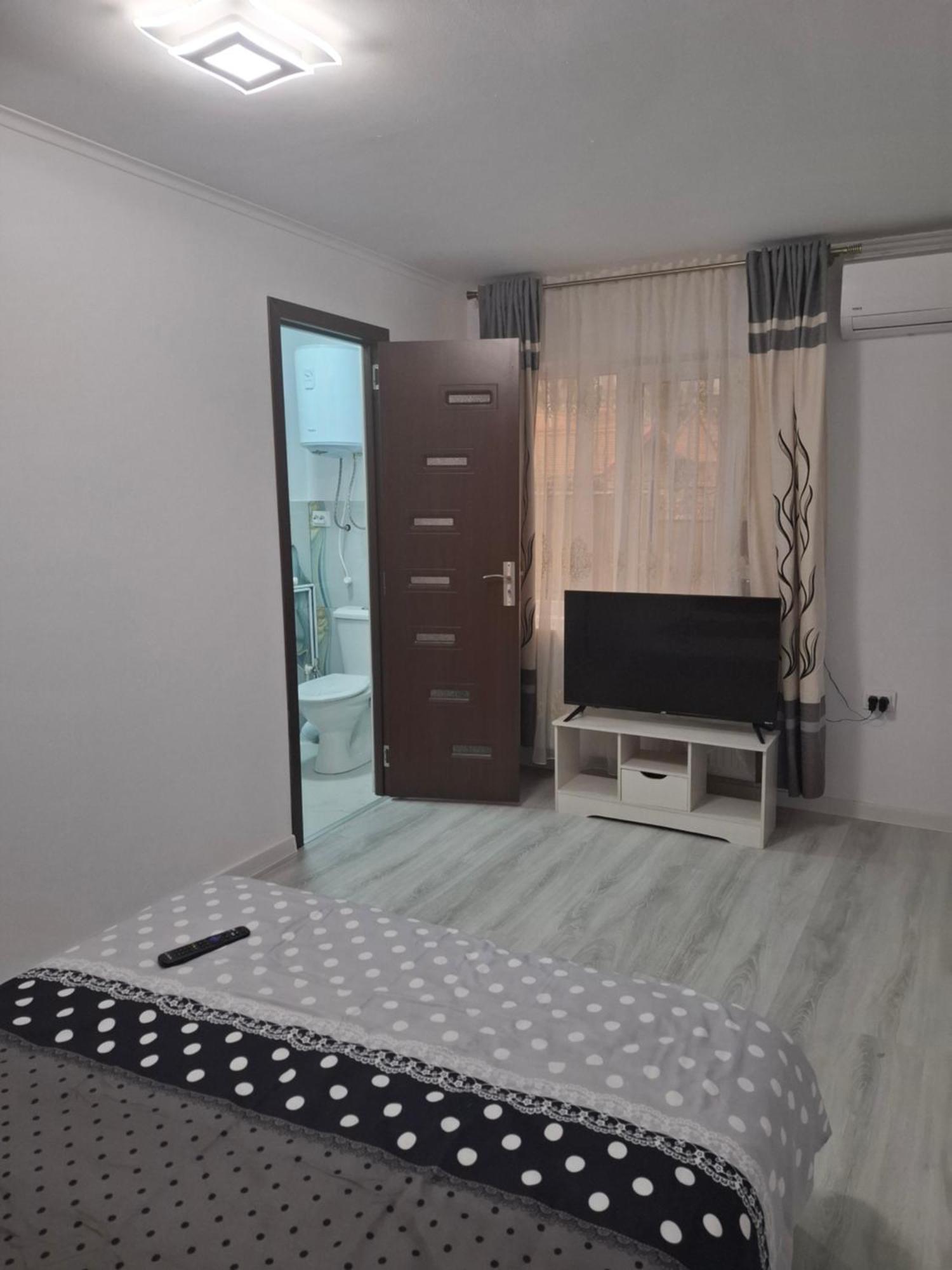 La Dede Calafat Exterior foto